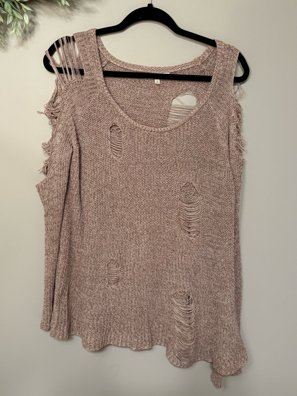 EUC Gilded Intent Distressed Lightweight Sweater Size Medium